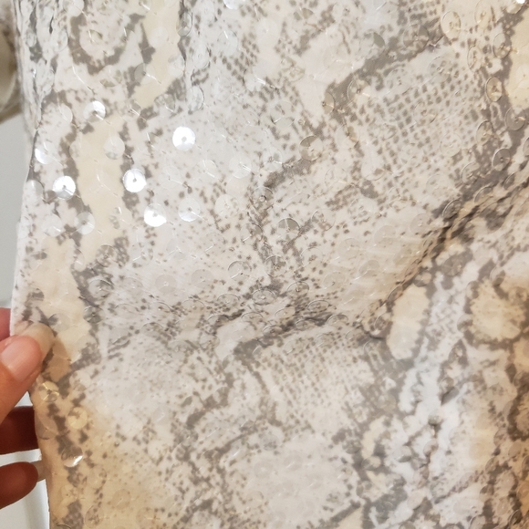 By Anthropologie Size XS Snakeskin Print Sequins Button-Up Blouse - Picture 7 of 11